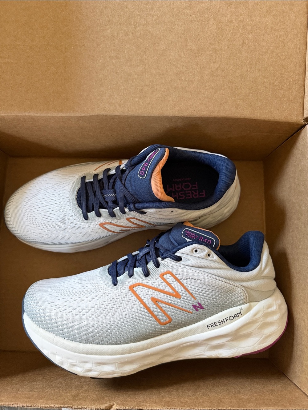 NEW! New Balance Fresh Foam X 840v1 Women's Sz 12 Men’s 10.5 White Navy Orange - Picture 6 of 11